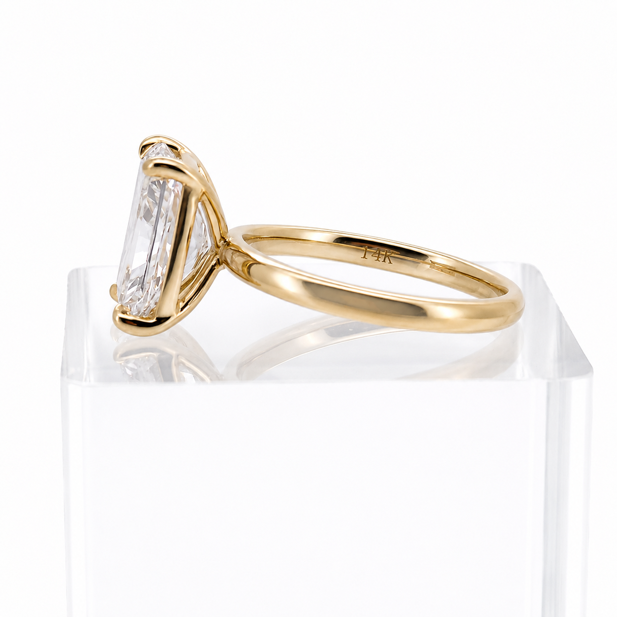 3.01ct E VS1 radiant lab grown diamond ring in 14K yellow gold, side profile