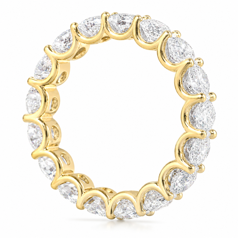 The Skye full eternity lab grown diamond pinky ring side view